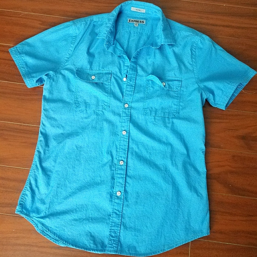 EXPRESS short sleeve button up